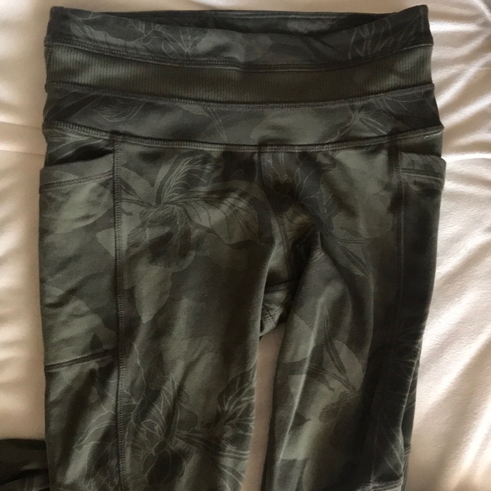Athleta Dark Green Leggings